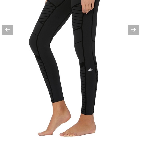 ALO Yoga Flocked Velvet High Waist Moto Leggings - Picture 4 of 5